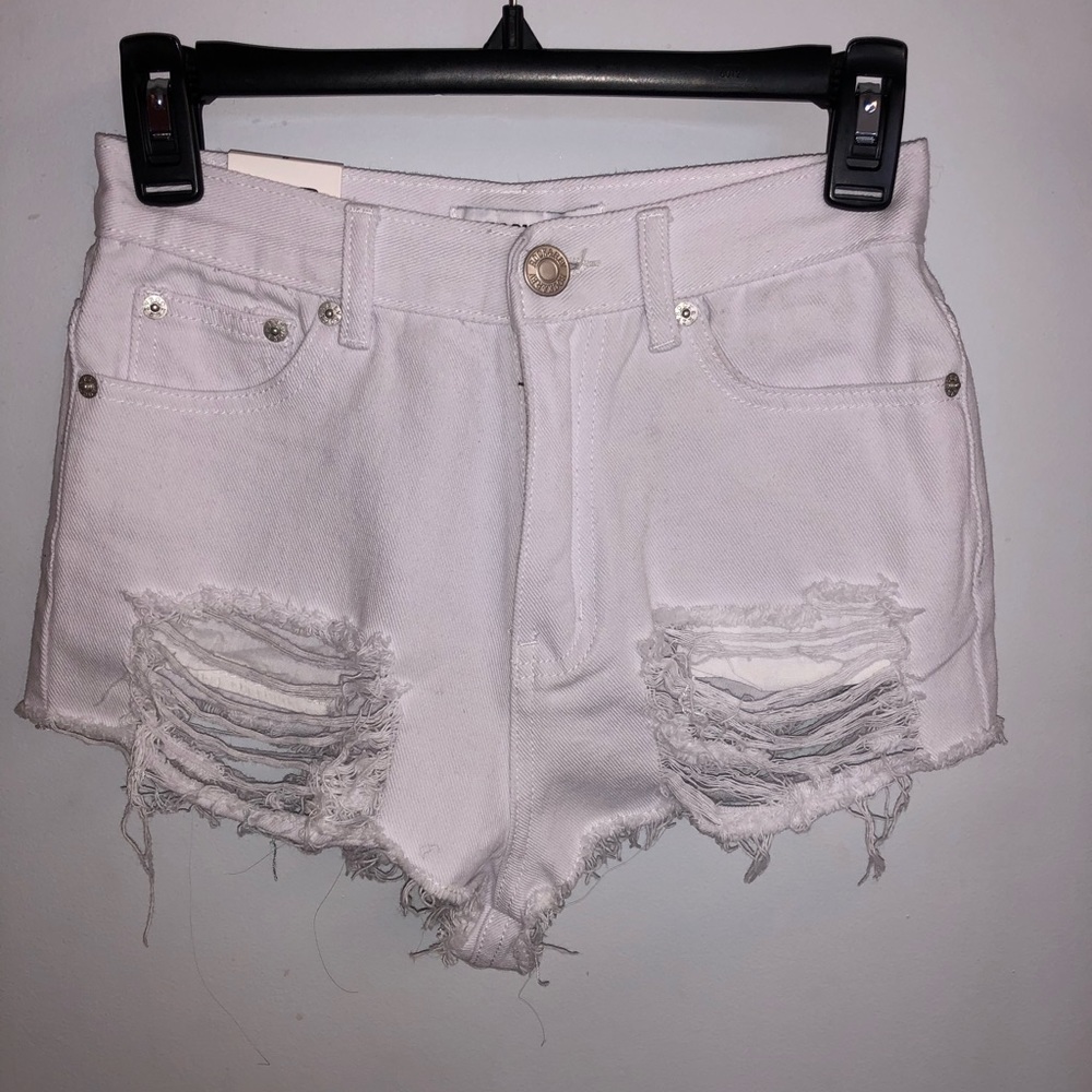 White R&R Jean Shorts NastyGal